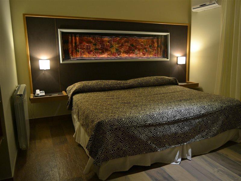 Plaza Paradiso Petit Hotel Чакрас де Кория Екстериор снимка
