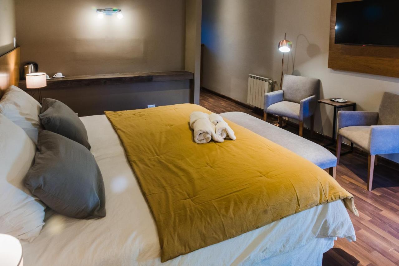 Plaza Paradiso Petit Hotel Чакрас де Кория Екстериор снимка