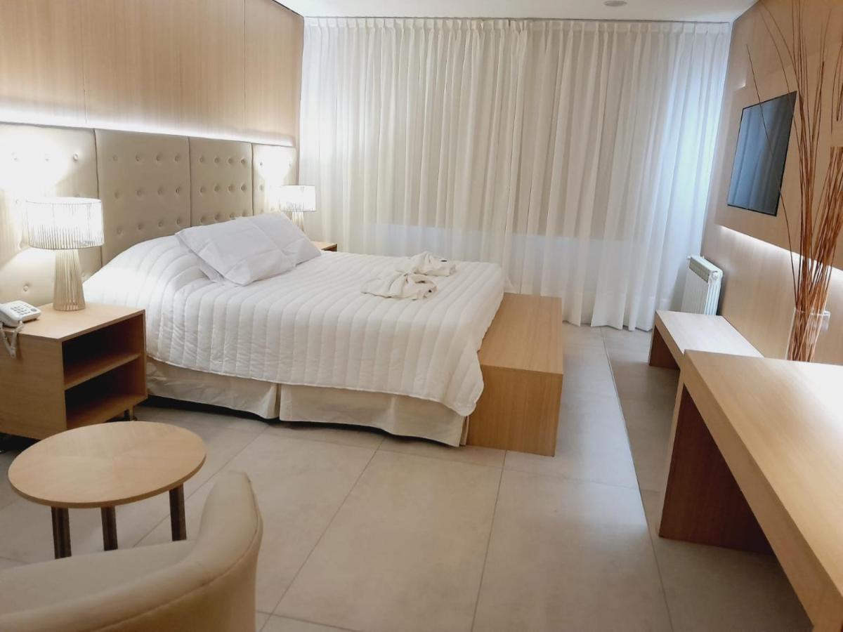 Plaza Paradiso Petit Hotel Чакрас де Кория Екстериор снимка