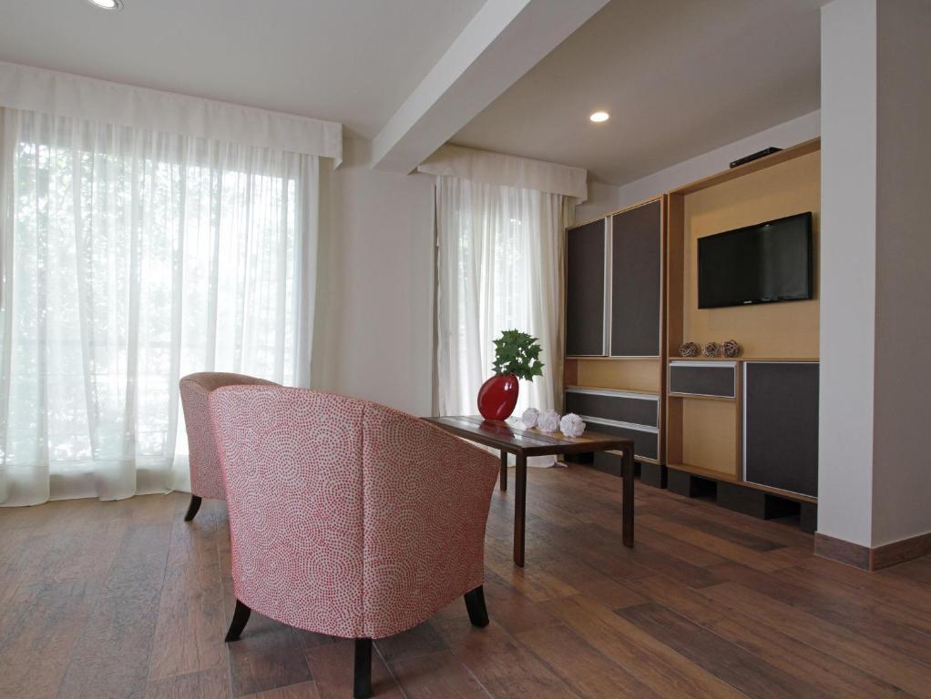 Plaza Paradiso Petit Hotel Чакрас де Кория Стая снимка