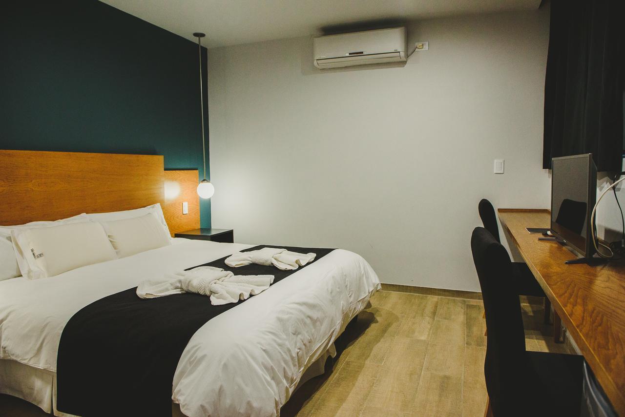Plaza Paradiso Petit Hotel Чакрас де Кория Екстериор снимка
