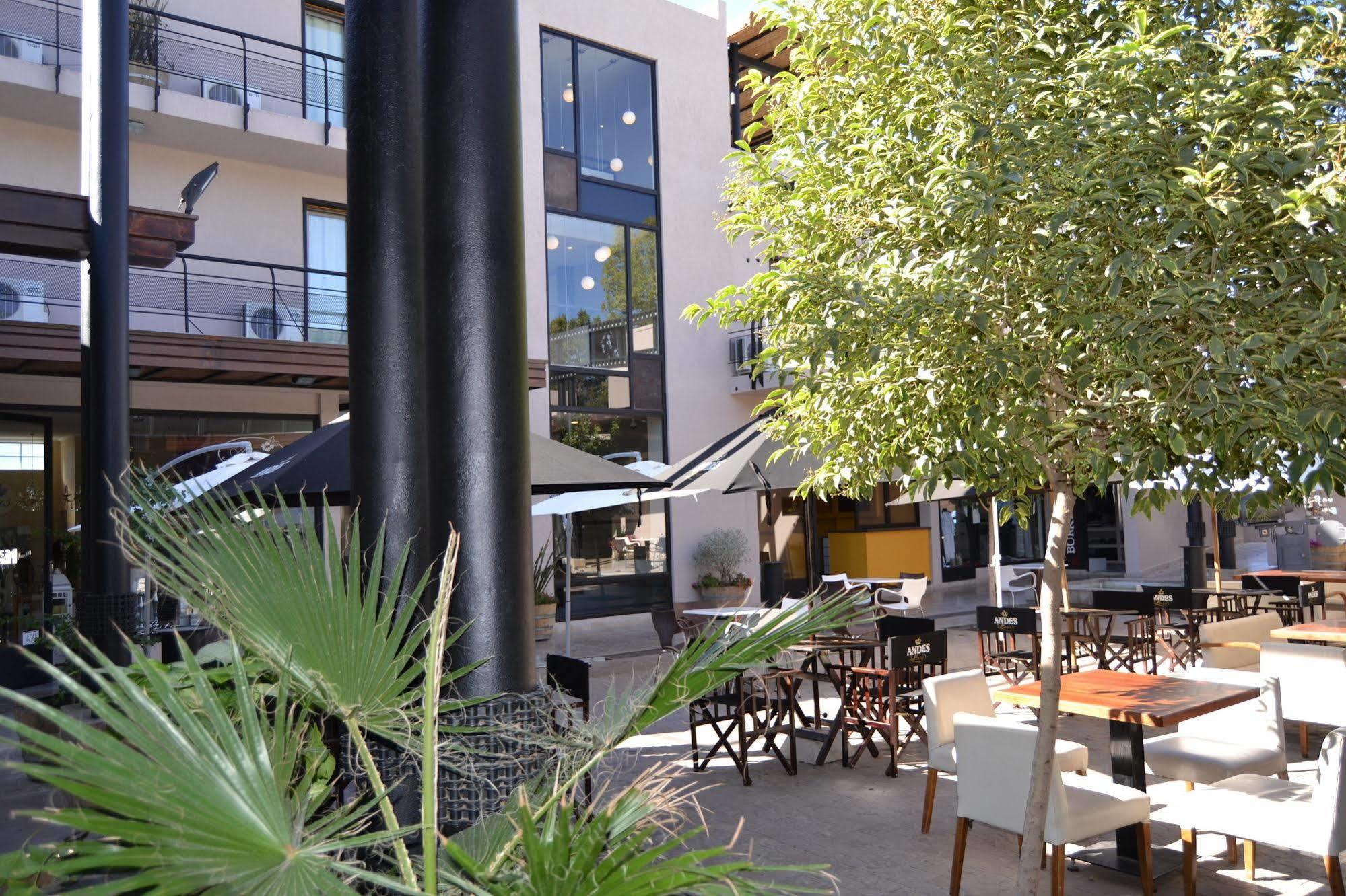 Plaza Paradiso Petit Hotel Чакрас де Кория Екстериор снимка